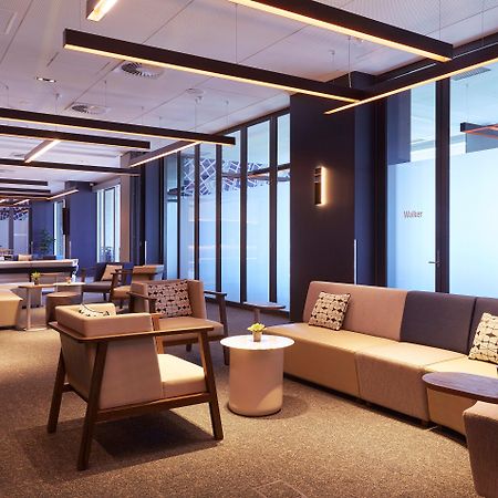 Holiday Inn Express Melbourne Southbank By Ihg Exterior photo