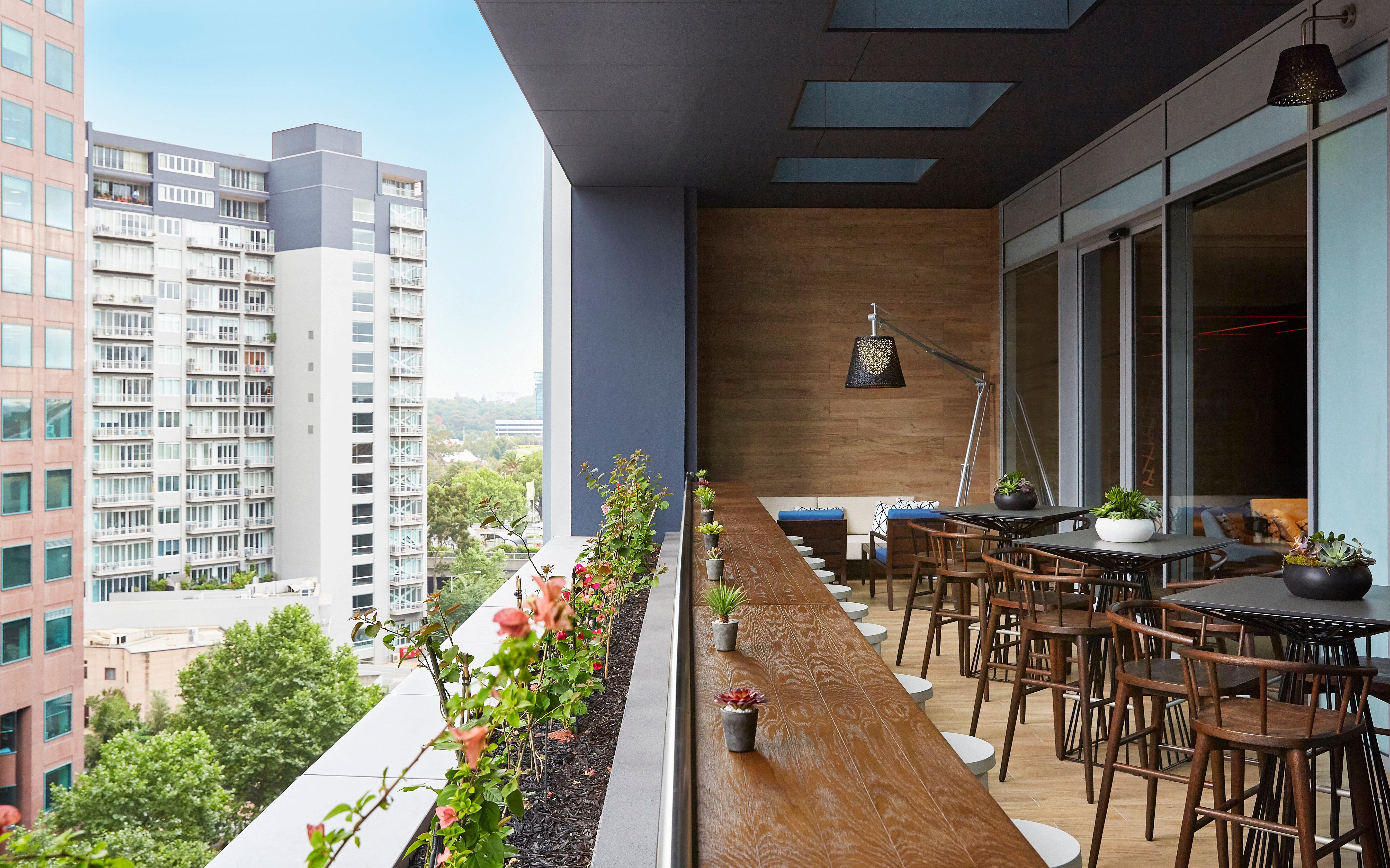 Holiday Inn Express Melbourne Southbank By Ihg Exterior photo