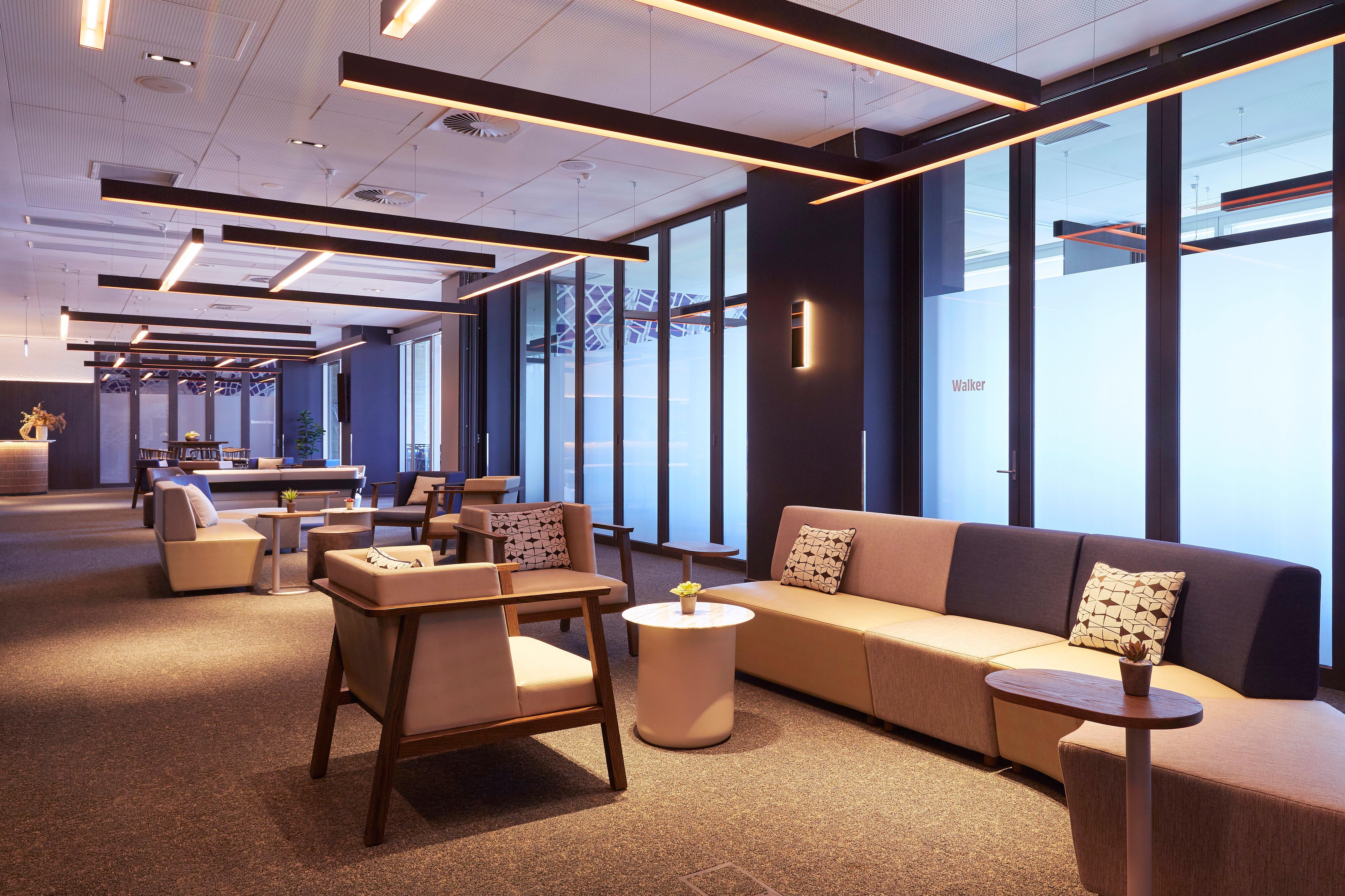 Holiday Inn Express Melbourne Southbank By Ihg Exterior photo