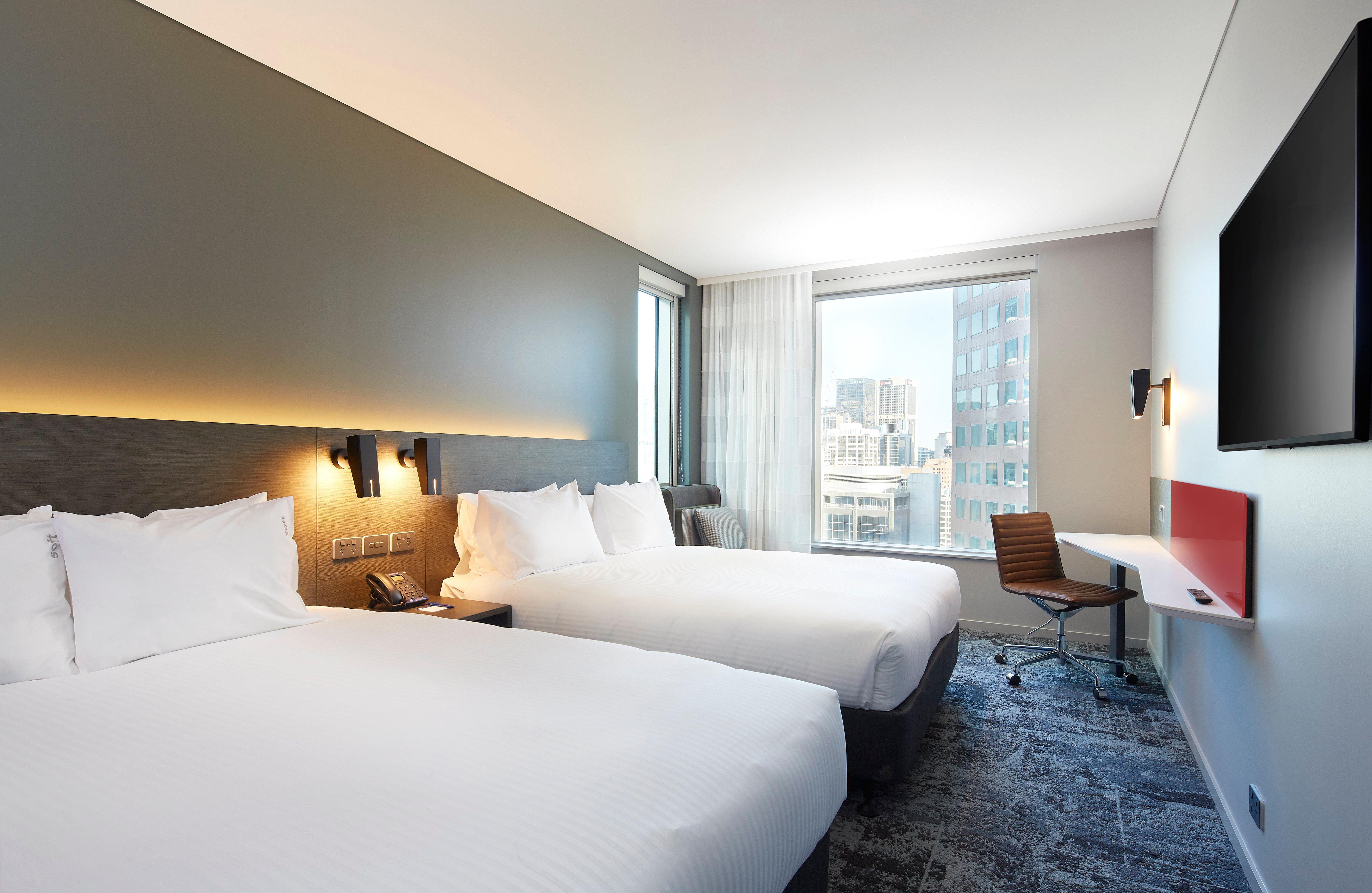 Holiday Inn Express Melbourne Southbank By Ihg Exterior photo