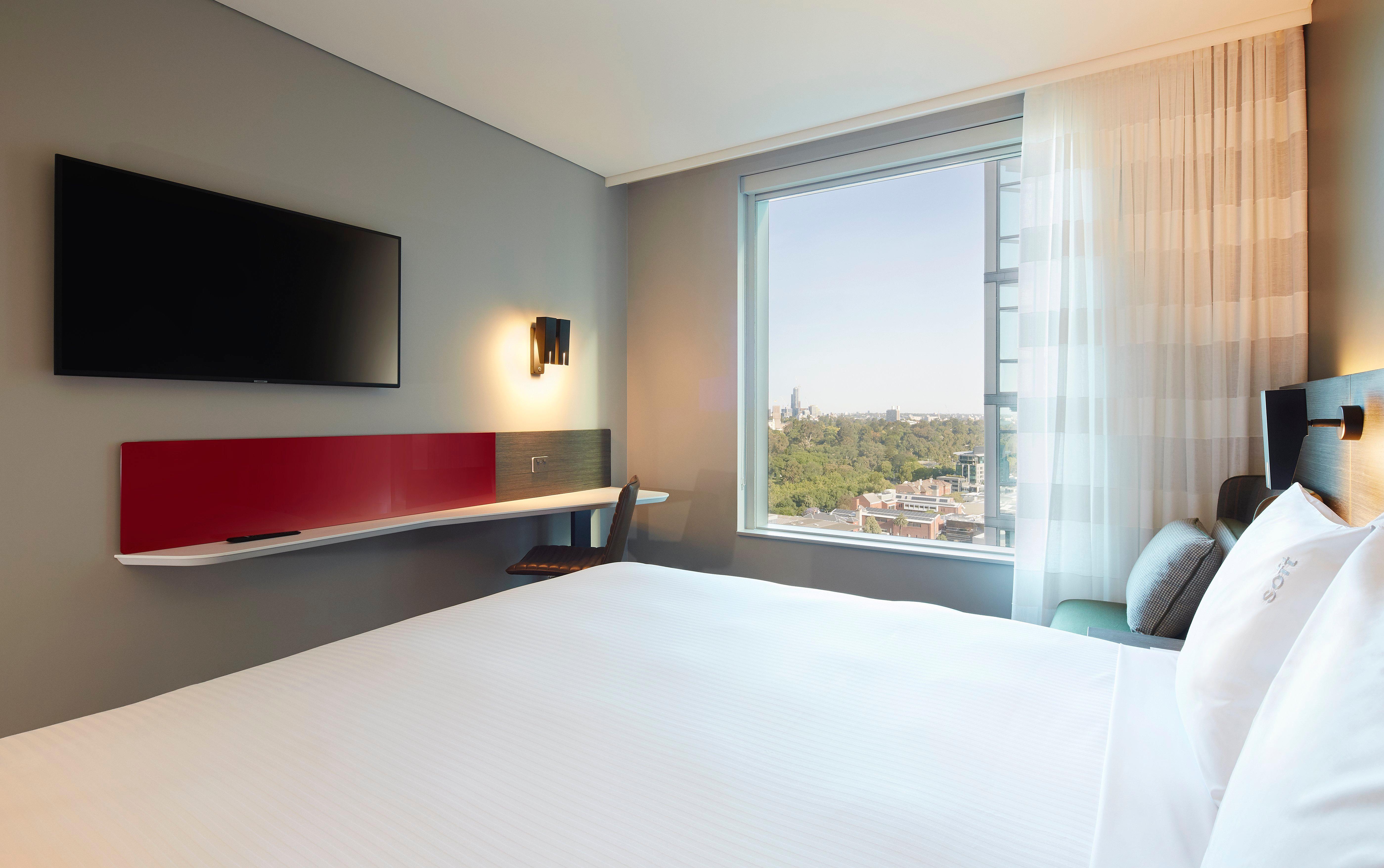 Holiday Inn Express Melbourne Southbank By Ihg Exterior photo